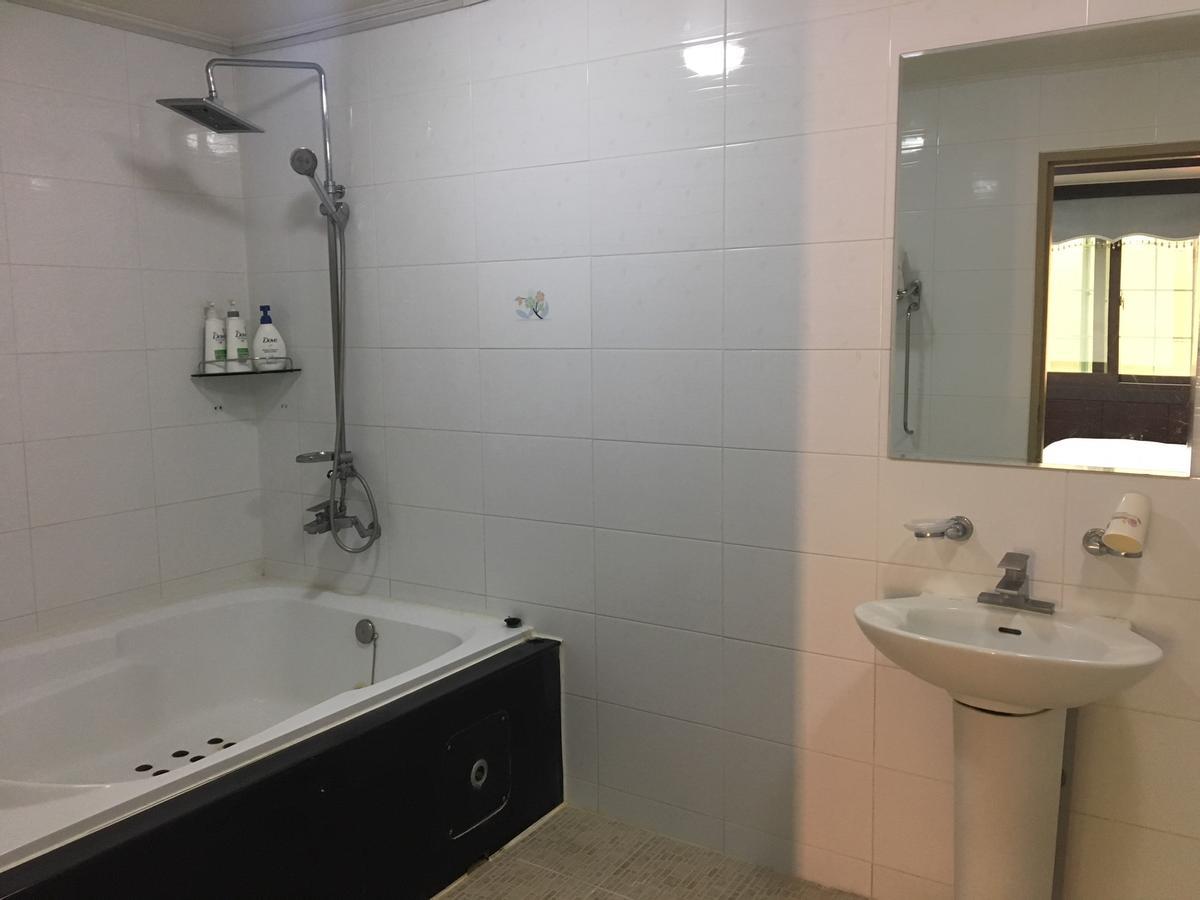 Nobless Hotel Gwangju Metropolitan City Esterno foto
