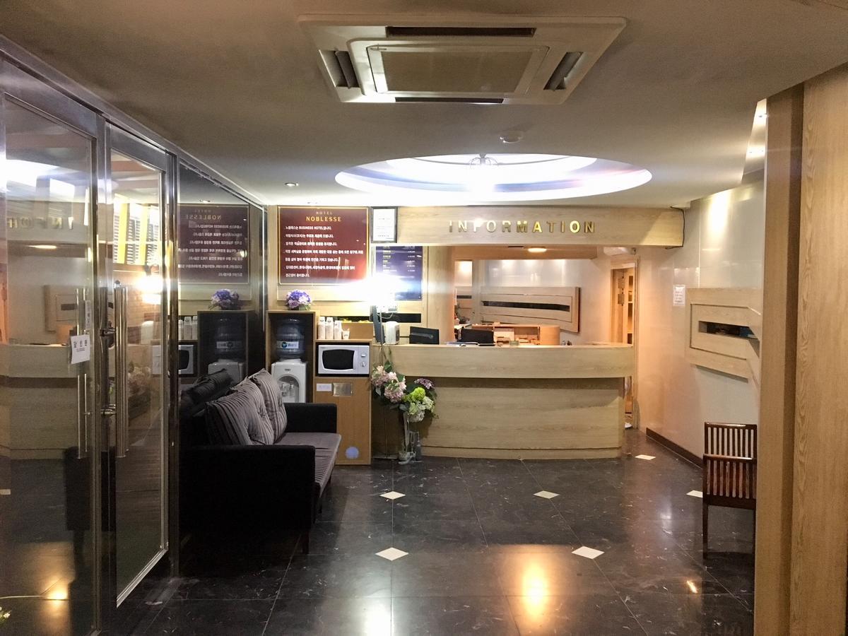 Nobless Hotel Gwangju Metropolitan City Esterno foto